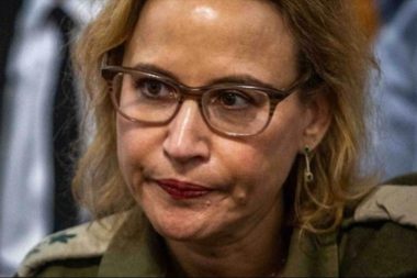 O İsrailli savcı intihar şüphesiyle hastaneye kaldırıldı