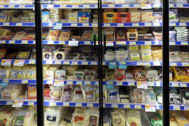 Amerikan basını yazdı: Türkler ucuz peynir için Yunanistan’a akın ediyor