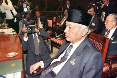 Endonezya lideri kayınpederini ‘ulusal kahraman’ ilan etti