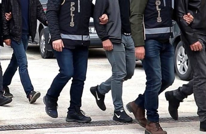 İstanbul’da IŞİD operasyonu: 12 gözaltı