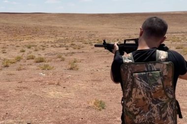 Tohum fişeği üretti: Av tüfeğiyle ateş ederek tohum ekiyor