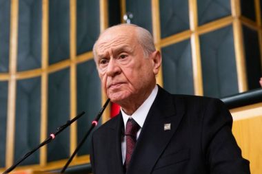 Bahçeli’den Dervişoğlu’na: ‘Devşirilmiş aslan yavrusu’
