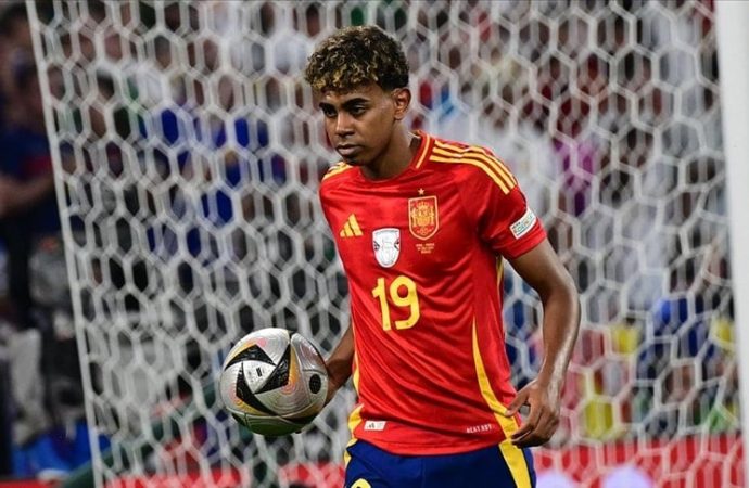 İspanya’da Yamal şoku: Kadrodan çıkarıldı