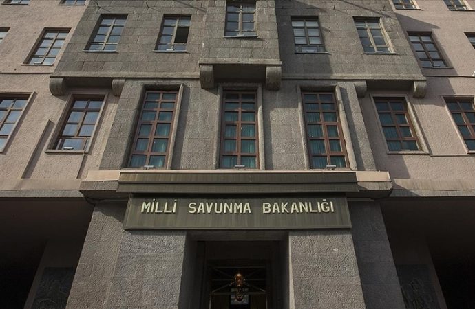 MSB: C130 tipi askeri kargo uçağımız Gürcistan-Azerbaycan sınırında düştü