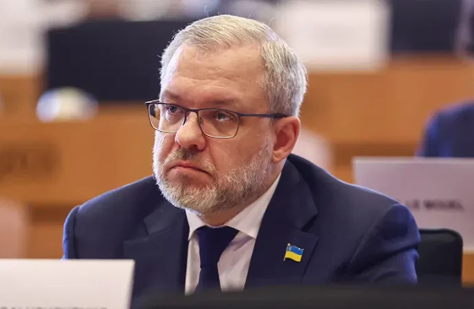 Ukrayna’da rüşvet skandalı: Adalet Bakanı görevden uzaklaştırıldı