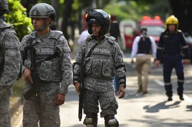 Kolombiya’da eski FARC üyelerine operasyon: 25 ölü