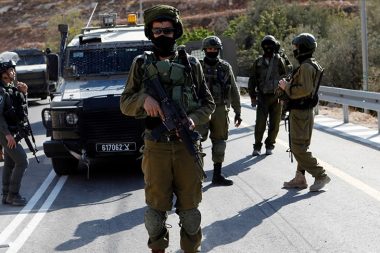 İsrail Batı Şeria’da iki evi işgal edip ‘askeri karargah’ yaptı