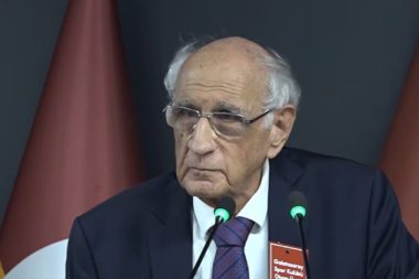 Galatasaray Divan Kurulu toplantısında tuhaf tartışma