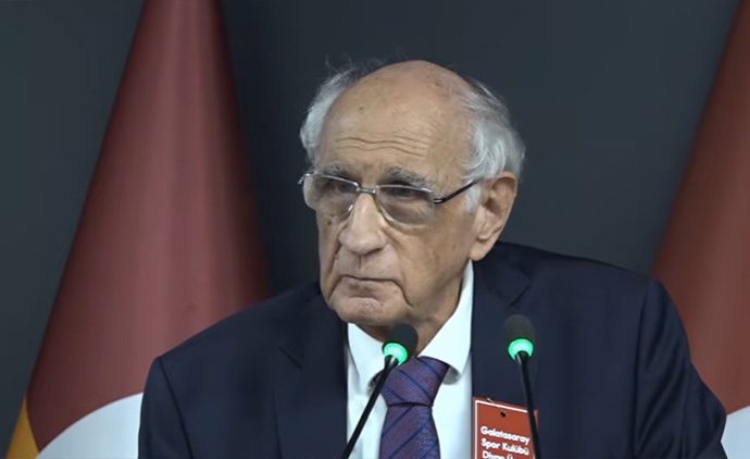 Galatasaray Divan Kurulu toplantısında tuhaf tartışma