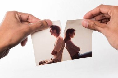 Kıskançlığını saklayamayan üç burç…