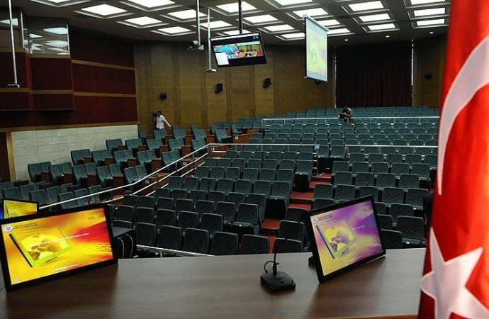 Çocukları örgütlü suçta kullananın cezası artırılacak