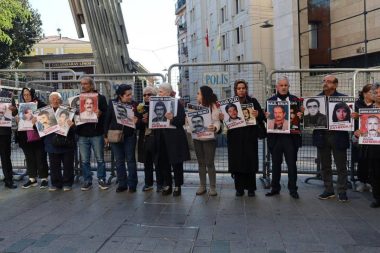 Cumartesi Anneleri 1077’nci haftada Nazım Gülmez’in akıbetini sordu