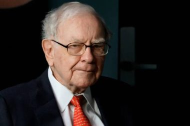 Efsane yatırımcı Buffett en son hangi hisseyi aldı?