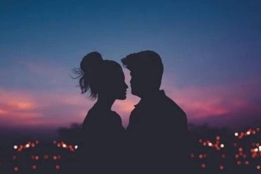 Aşkta duygularıyla öne çıkan dört burç