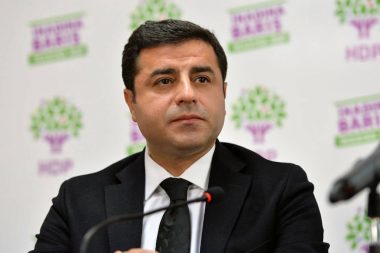 MHP’den Selahattin Demirtaş mesajı: ‘Tahliyeden başka seçenek yok’