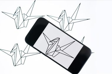 Nükleer karşıtı Nobelli Japon kuruluşu Başbakan Takaiçi’yi protesto etti