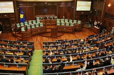 Kosova Meclisi feshedildi