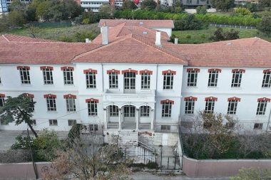 Balıklı Rum Hastanesi’nde sahte reçete skandalı: Profesör, eczacı, tıbbi sekreter gözaltında