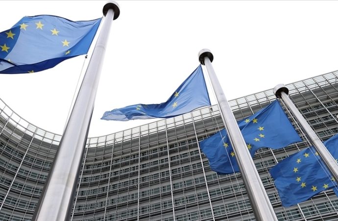 AB Sudan’da orduyla çatışan HDK Komutanı Dagalu’ya yaptırım kararı aldı