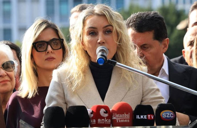 Dilek İmamoğlu: Amacım kadınların sesini daha da yükseltmek