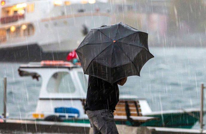 İstanbul’da barajlar kurumak üzere, bugün az da olsa yağmur var