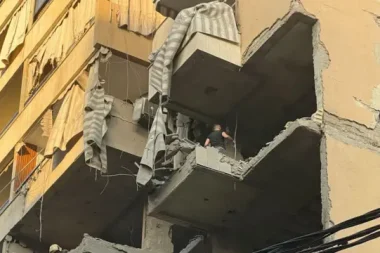 İsrail, Beyrut’taki saldırıda Hizbullah komutanını öldürdü
