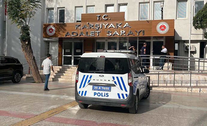 Japon hasta hemşireye saldırdı