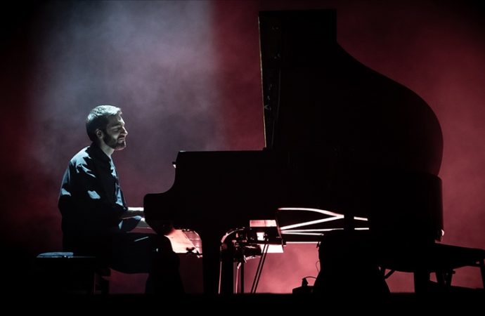 Piyanist Evgeny Grinko aralık ayında Türkiye turnesine çıkacak
