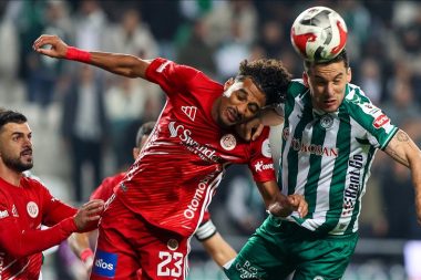 Konyaspor-Antalya maçından gol sesi çıkmadı