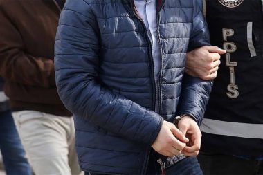 Sahte ev ilanıyla 2,9 milyon lira dolandırdılar