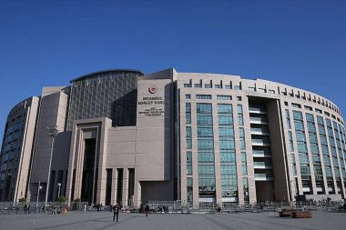 BAE bağlantılı casusluk operasyonu: Üç gözaltı, bir kaçak