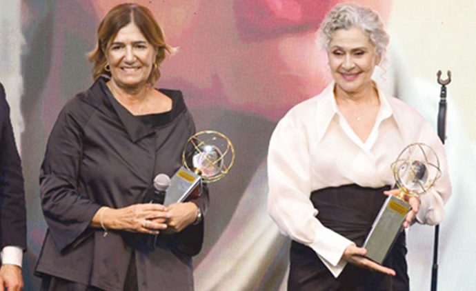 Ödül gecesinde Uzak Şehir fırtınası