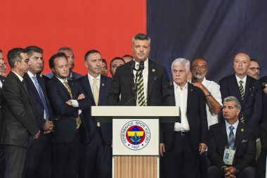 Fenerbahçe 5 milyar TL’lik bedelli sermaye artırımı kararı aldı