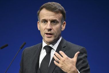 Macron: Avrupa yapay zeka alanına liderlik etmeli