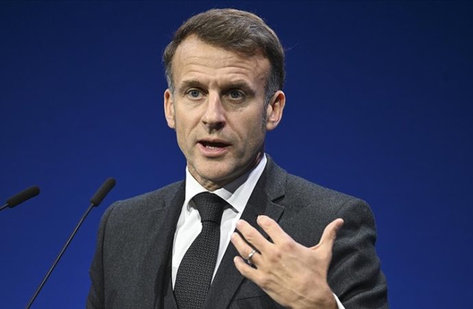 Macron: Avrupa yapay zeka alanına liderlik etmeli
