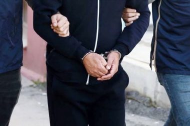 Biri kadın üç kişiyi öldürdü, 16 gün sonra yakalandı