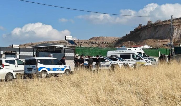 Miras kavgası: Polis, kayınvalidesini öldürüp kendini vurdu