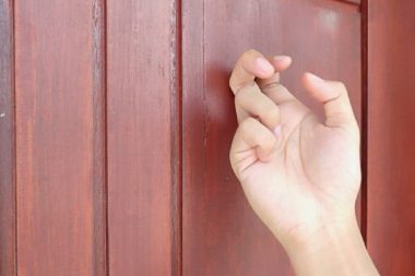 Akşam yemeğine davet ettiler, 45 sene gitmedi: Ama pişman değiller