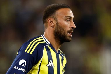 Gençler Birliği, Cenk Tosun ve Emre Mor’a talip