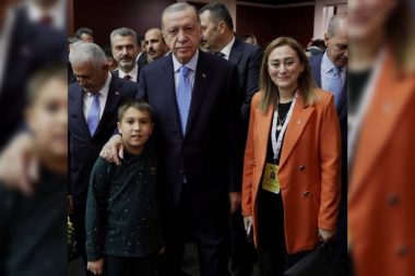 AK Parti’de istifa depremi: İlçe teşkilatı zehir zemberek sözlerle ayrıldı