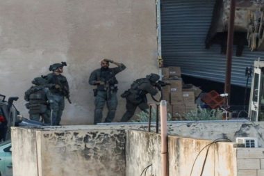 İsrail askerleri teslim olan iki Filistinliyi vurdu, İsrailli bakan katliamı kutladı