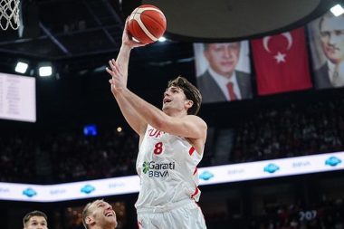 12 Dev Adam 1059. maçına çıkacak