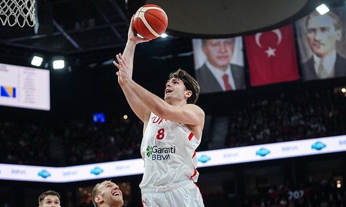 12 Dev Adam 1059. maçına çıkacak