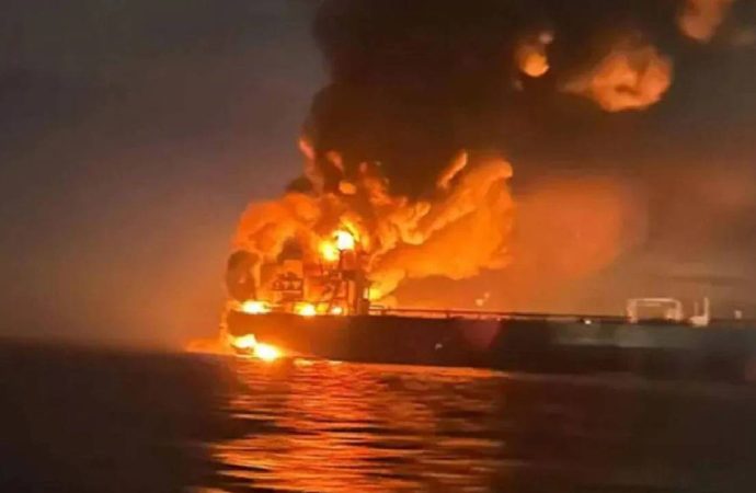 Bakanlık açıkladı: Karadeniz’de gemiye ikinci saldırı