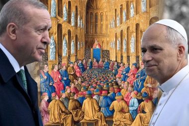 Prof. Afyoncu’dan Semih Yalçın’a… Papa’ya tepki: ‘Neden geldiğin belli’