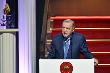 Erdoğan: Terörsüz Türkiye süreci kararlılığımız tam