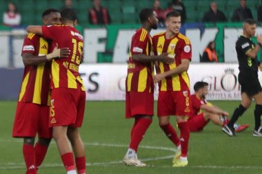 Kayseri, Rize’de kazandı