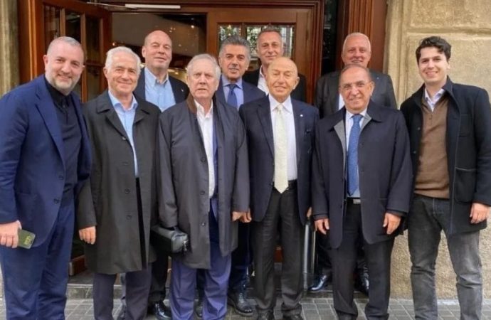 Nihat Özdemir Fenerbahçelileri Barselona’da topladı: Aziz Yıldırım da oradaydı