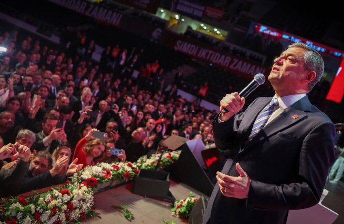 CHP Kurultayı: Özgür Özel’in anahtar listesinde 32 yeni isim var