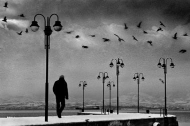 Issız Adamlar, Issız Kadınlar Dünyası